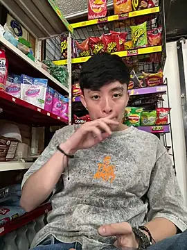 Tomnico 19 online show from 02-26-26, 08:08