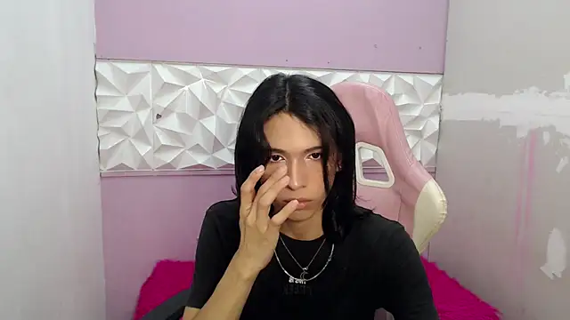 Larry craft online show from 03-29-26, 01:00