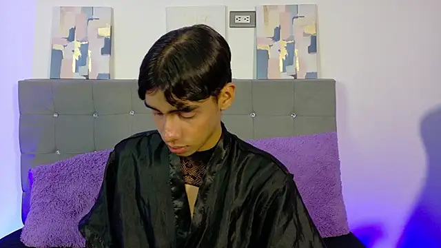 Eros Lux online show from 06-24-26, 02:05