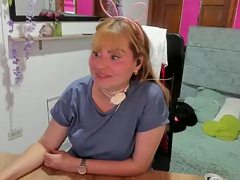 Julieta star  online show from 03-28-26, 08:08