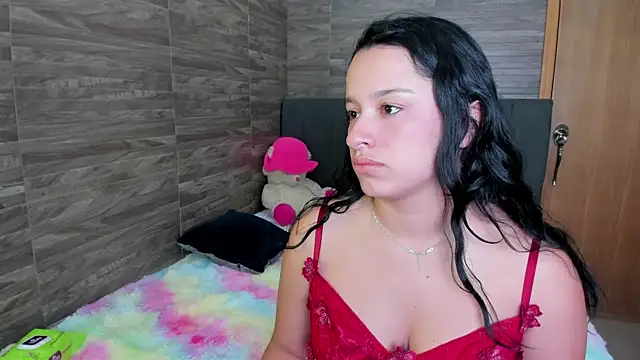 Miia belll online show from 04-25-26, 09:34