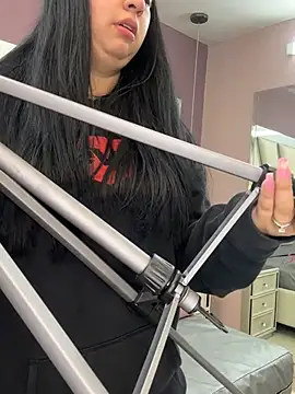 Ashleeyprincess01 online show from 04-24-26, 11:34