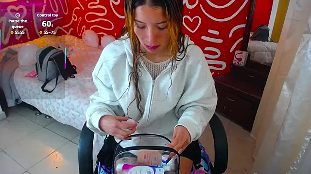 lucyrivera  online show from 03-05-26, 12:34