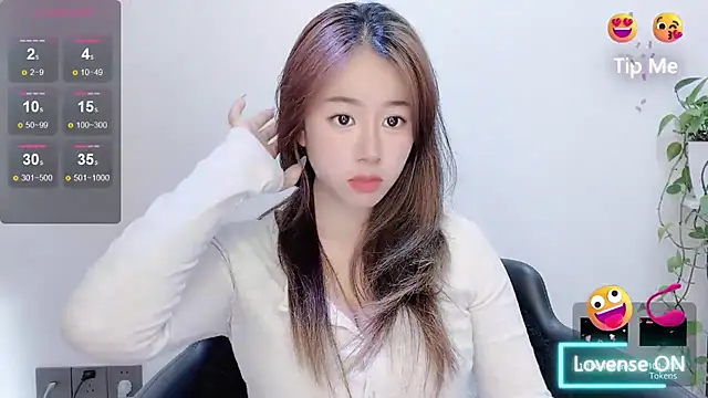Snapshot of Baixi-01 chatting on 05-24-26, 04:28 Baixi-01 online show from 05-24-26, 04:28