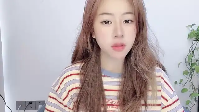 Snapshot of Baixi-01 chatting on 06-03-26, 04:48 Baixi-01 online show from 06-03-26, 04:48