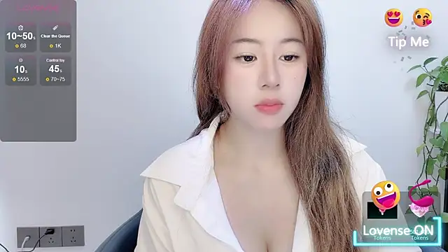 Snapshot of Baixi-01 chatting on 06-12-26, 04:22 Baixi-01 online show from 06-12-26, 04:22