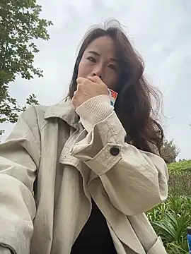 Mia-lp online show from 04-07-26, 01:28