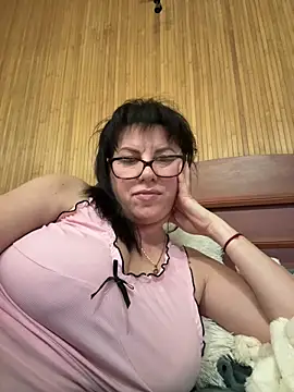 Snapshot of expensive_lady chatting on 04-05-26, 07:22 expensive lady online show from 04-05-26, 07:22