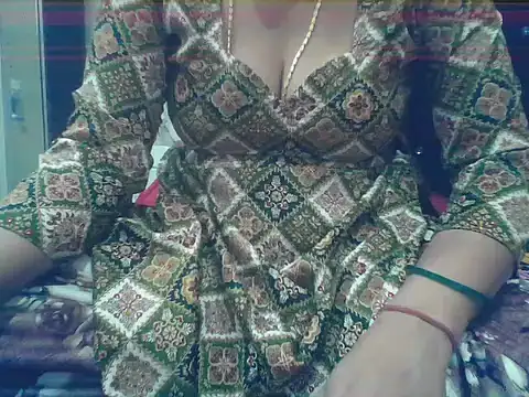 HOTY SAPNA02sCyOz9QcTD online show from 02-27-26, 03:45