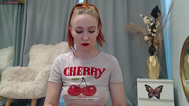 EmberLuna  online show from 03-02-26, 06:58