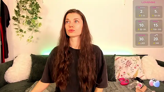 Snapshot of _Eva_Vibe_ chatting on 03-10-26, 08:30 Eva Vibe online show from 03-10-26, 08:30