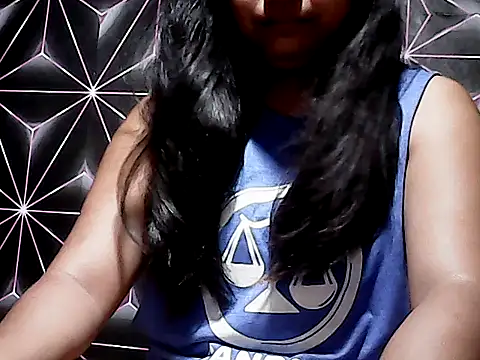 Flowerbebe online show from 05-15-26, 06:48