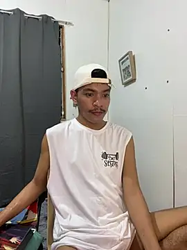 Snapshot of asian_darlingcummersxXx chatting on 05-28-26, 05:10 asian darlingcummersxXx online show from 05-28-26, 05:10
