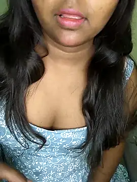 MISS MADHURIBABY online show from 04-22-26, 07:33