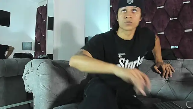 TonyBenedetti online show from 04-09-26, 08:03