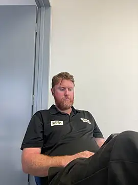 Freddybobby online show from 03-11-26, 08:09