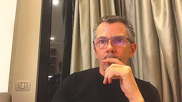 SerenaBFF online show from 02-24-26, 06:17