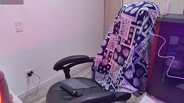 MalikaNoor online show from 03-05-26, 04:36