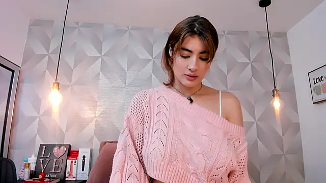 Scarlet 22  online show from 03-09-26, 08:13