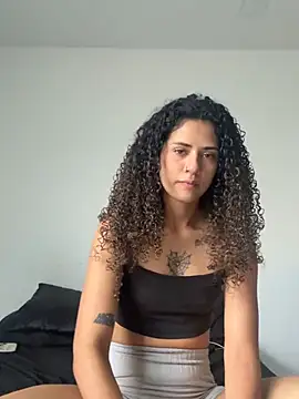 Venus and Damon online show from 03-11-26, 08:37