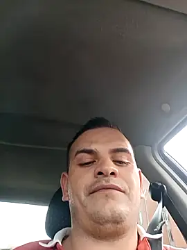 Snapshot of Edwin_Q chatting on 06-14-26, 06:43 Edwin Q online show from 06-14-26, 06:43