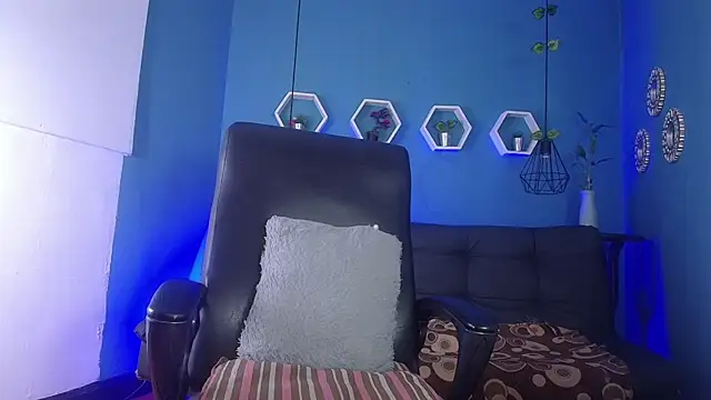 Assly Love online show from 02-26-26, 09:30