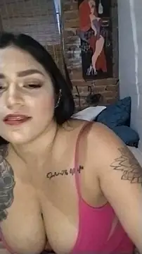 Cristal queen  online show from 04-04-26, 01:48