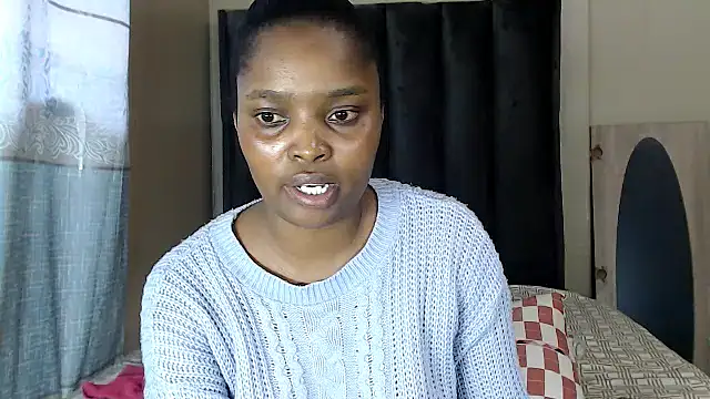 Snapshot of LexyDiana chatting on 04-27-26, 11:08 LexyDiana online show from 04-27-26, 11:08