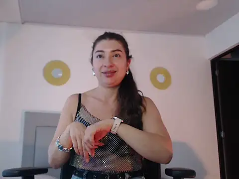 Julietaamado online show from 04-09-26, 03:50