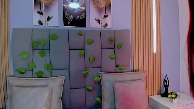 ValeriaRose  online show from 03-10-26, 11:37