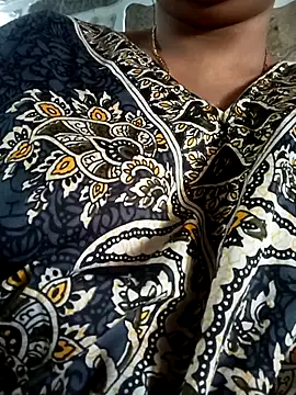 aisha 67 online show from 03-08-26, 09:13