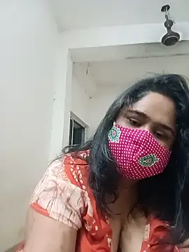 Snapshot of diyadey chatting on 06-13-26, 10:18 diyadey online show from 06-13-26, 10:18