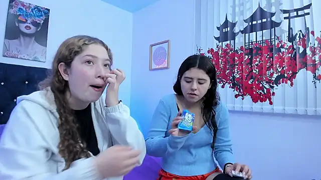 valeria and zoe online show from 03-06-26, 05:20