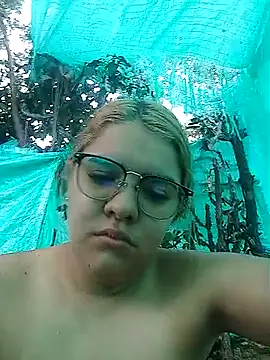 single kitten online show from 04-10-26, 12:21