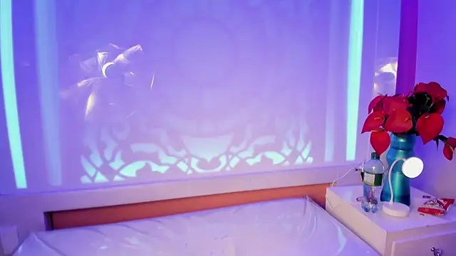 VeronicaCream  online show from 07-29-26, 04:10