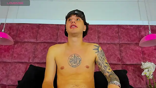 EXCLUSIVE8 online show from 03-06-26, 04:31