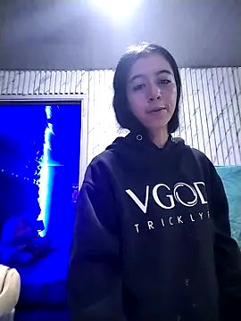 SAMY AND ARI online show from 04-09-26, 10:09