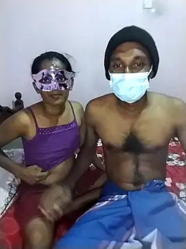 Snapshot of Miss-malika chatting on 03-08-26, 04:11 Miss-malika online show from 03-08-26, 04:11