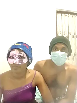 Snapshot of Miss-malika chatting on 03-15-26, 04:35 Miss-malika online show from 03-15-26, 04:35