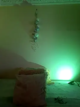 LunaBlaise online show from 03-13-26, 08:10