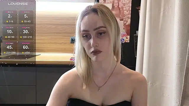 Bella Villen online show from 08-02-26, 03:54