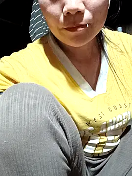 Lindxx-hot online show from 04-24-26, 12:40