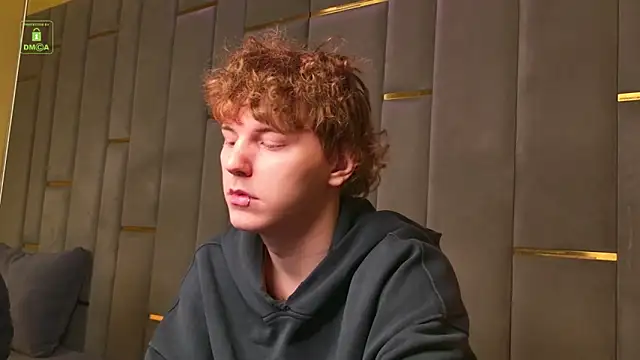 Mickey Hawk online show from 04-07-26, 10:26