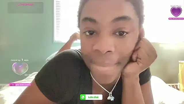 Snapshot of PetiteWet chatting on 07-17-26, 04:56 PetiteWet online show from 07-17-26, 04:56