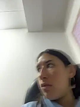 Snapshot of LilyRossi_ chatting on 06-27-26, 12:10 LilyRossi online show from 06-27-26, 12:10