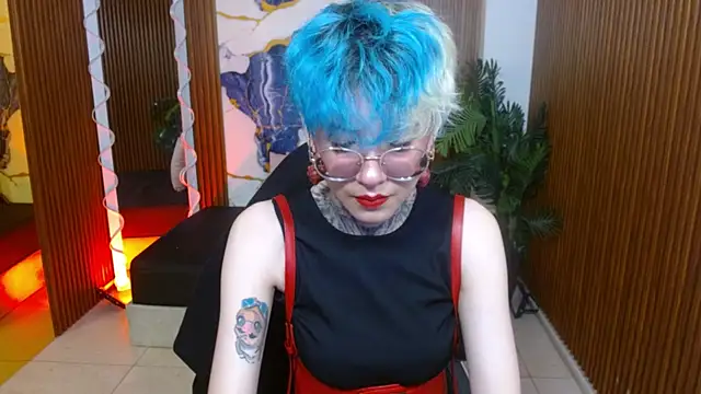 Lyra tay online show from 04-04-26, 07:11