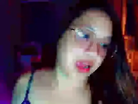 Snapshot of Sweet_coleen chatting on 04-14-26, 02:45 Sweet coleen online show from 04-14-26, 02:45