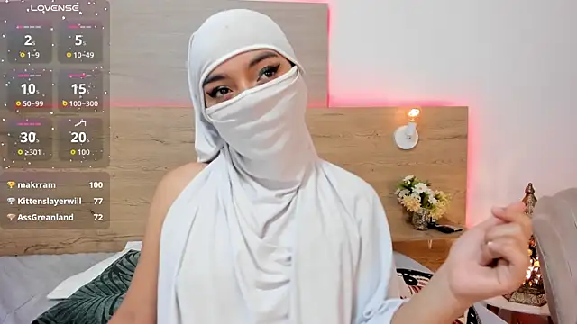  jennaa online show from 04-28-26, 02:27