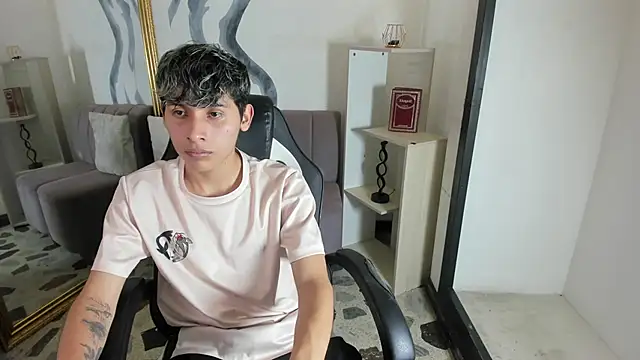 DeilanWolf online show from 03-01-26, 05:42