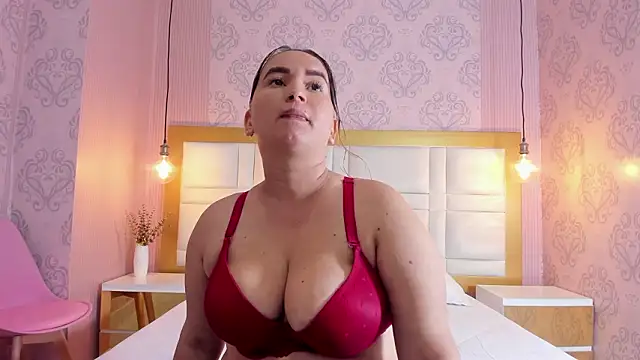 VIOLET15PETITE online show from 03-09-26, 11:47